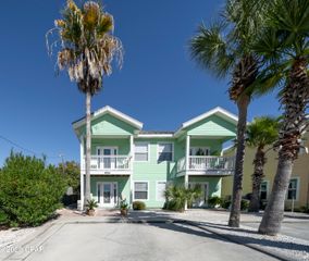 6724 Thomas Drive, Panama City Beach, FL 32408