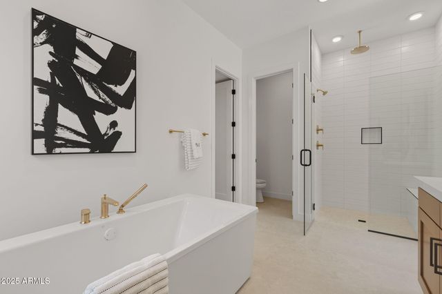 14173 E HIGHLAND Avenue, Fountain Hills, AZ 85268