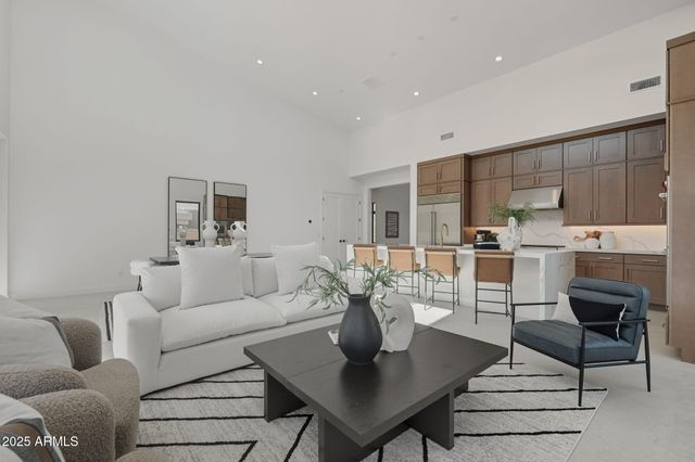 14173 E HIGHLAND Avenue, Fountain Hills, AZ 85268