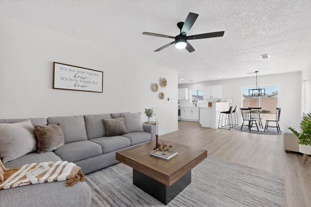 2819 Cabernet Street SW, Albuquerque, NM 87121