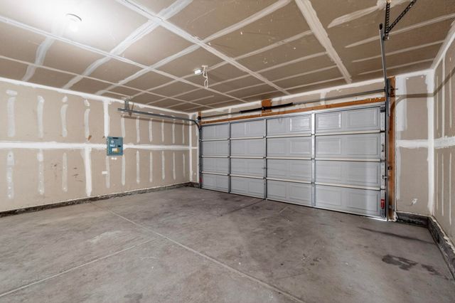 2819 Cabernet Street SW, Albuquerque, NM 87121