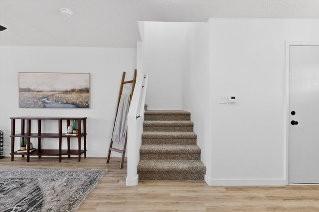 2819 Cabernet Street SW, Albuquerque, NM 87121