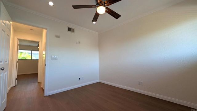 8021 Calle Fanita, Santee, CA 92071