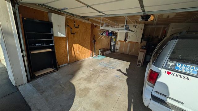 8021 Calle Fanita, Santee, CA 92071