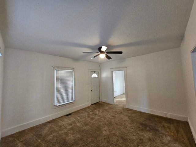 803 S Maple Street, Salem, IL 62881