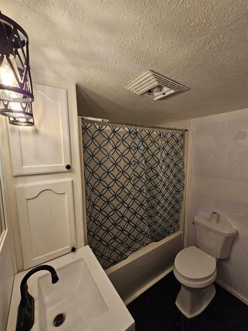 803 S Maple Street, Salem, IL 62881