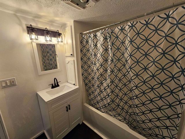 803 S Maple Street, Salem, IL 62881