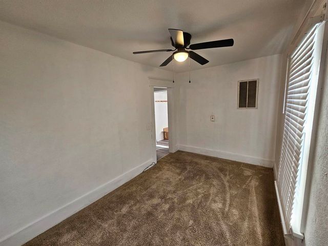 803 S Maple Street, Salem, IL 62881