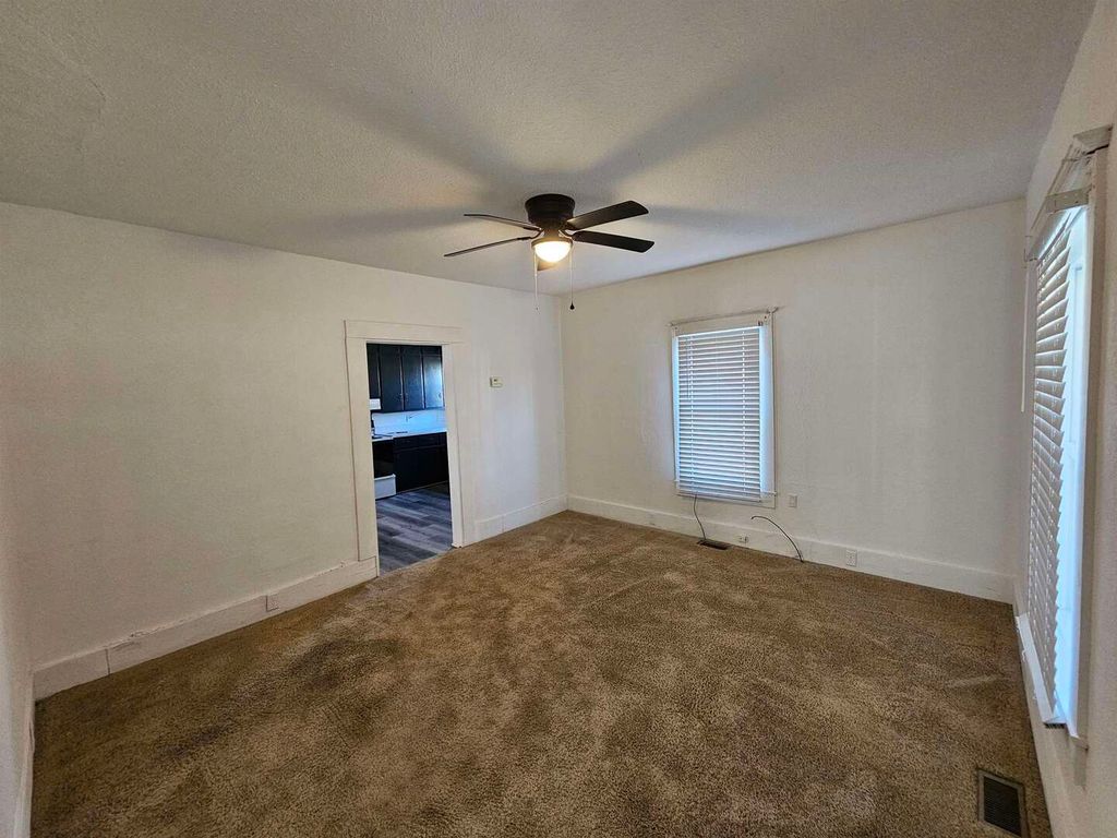 Image 12 of property listing at 803 S Maple Street, Salem, IL 62881