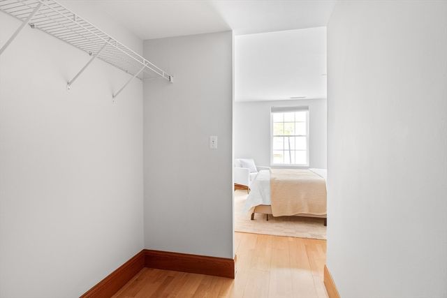 2440 Massachusetts Avenue 3, Cambridge, MA 02140