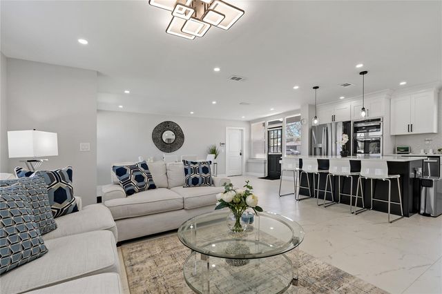 1838 1ST AVENUE E, Bradenton, FL 34208