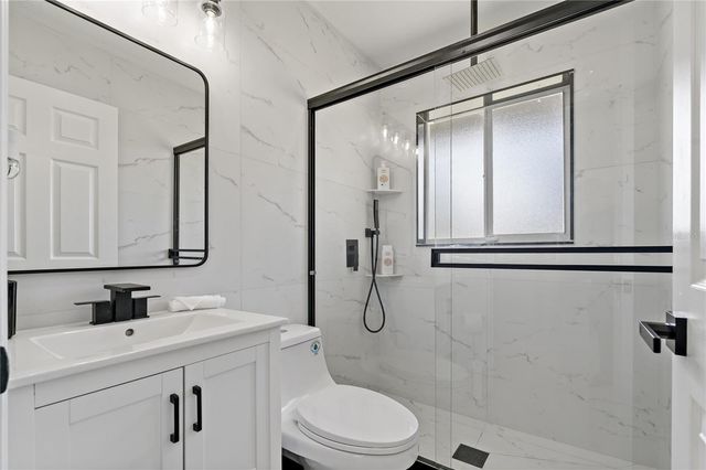 1838 1ST AVENUE E, Bradenton, FL 34208