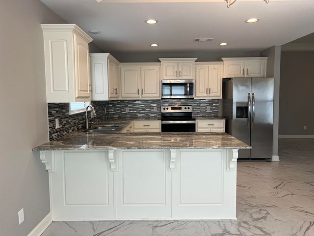 102 Farah Drive, White Hall, AR 71602