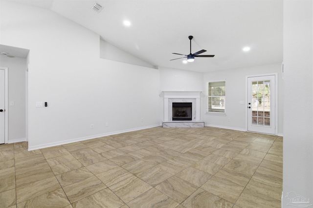 1866 Wareham Wy, Cantonment, FL 32533