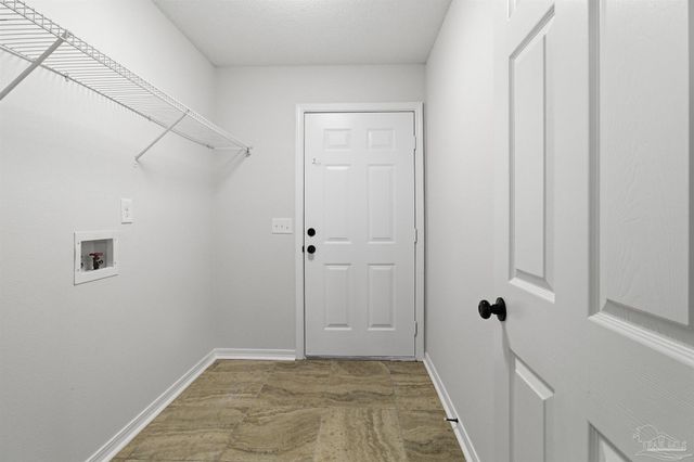 1866 Wareham Wy, Cantonment, FL 32533