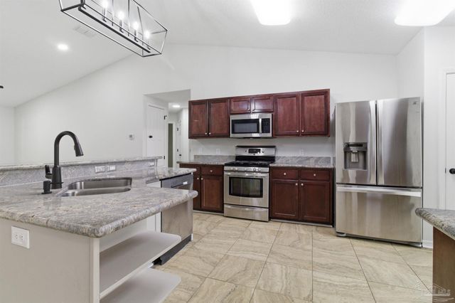 1866 Wareham Wy, Cantonment, FL 32533