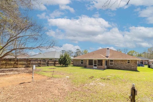 1866 Wareham Wy, Cantonment, FL 32533