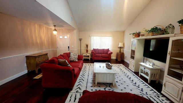 10 BLACKFOOT COURT, Palm Coast, FL 32137