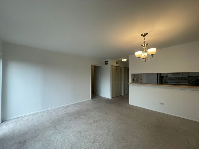 1912 Prairie Square 314A, Schaumburg, IL 60173
