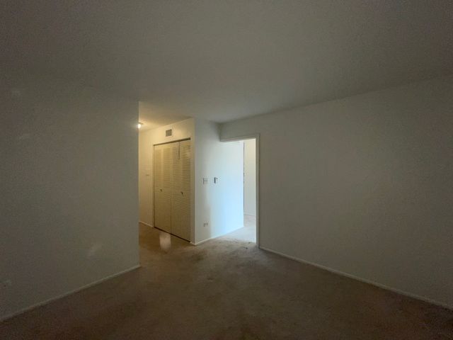 1912 Prairie Square 314A, Schaumburg, IL 60173