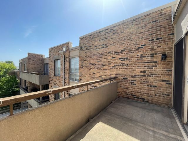 1912 Prairie Square 314A, Schaumburg, IL 60173