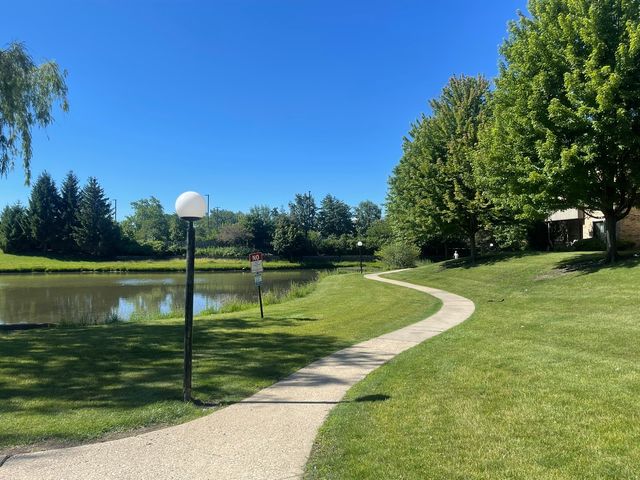 1912 Prairie Square 314A, Schaumburg, IL 60173
