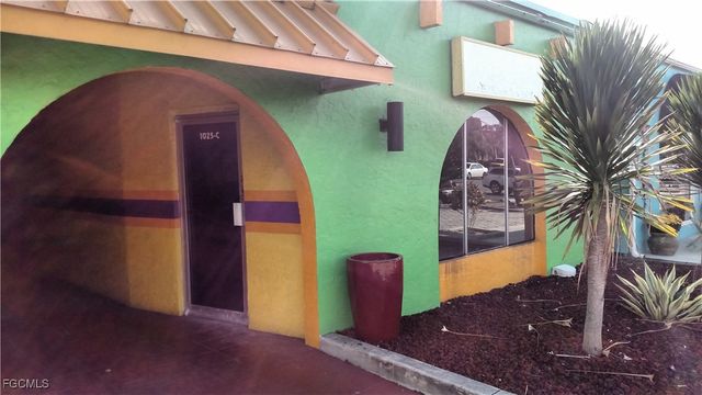 1025 Cape Coral PKWY E, Cape Coral, FL 33904