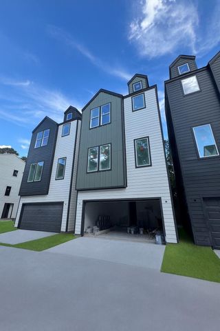 5302 Kindred Garden Lane B, Houston, TX 77091