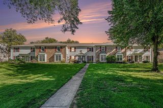 1954 Georgetown Drive 21, Grand Rapids, MI 49506