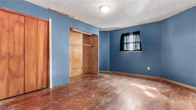 2249 Bishard Avenue, Cambridge, OH 43725