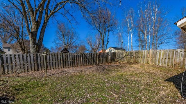 2249 Bishard Avenue, Cambridge, OH 43725