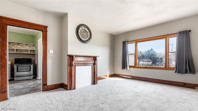 2249 Bishard Avenue, Cambridge, OH 43725