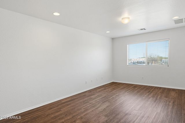 7221 S 37TH Drive, Phoenix, AZ 85041