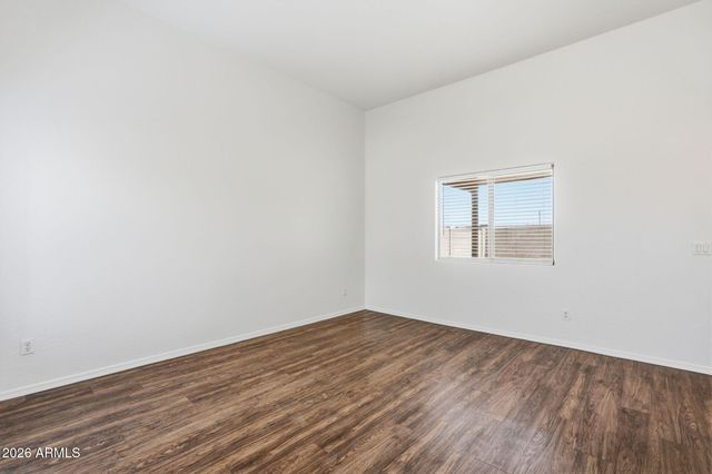 7221 S 37TH Drive, Phoenix, AZ 85041