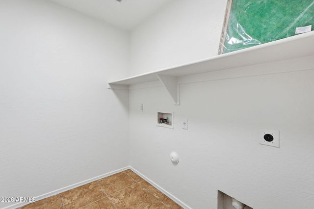 7221 S 37TH Drive, Phoenix, AZ 85041