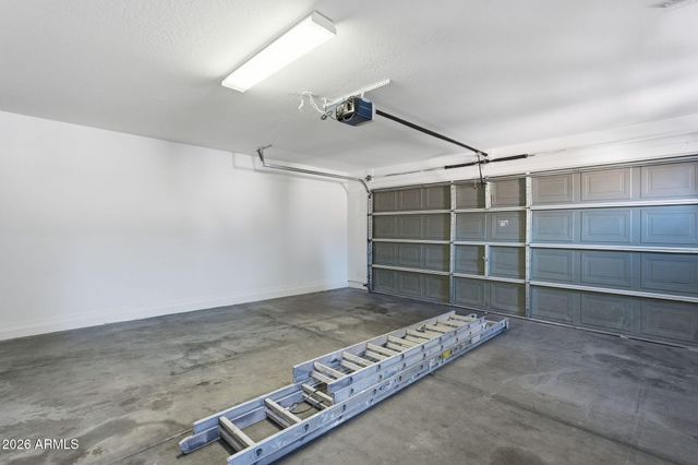 7221 S 37TH Drive, Phoenix, AZ 85041