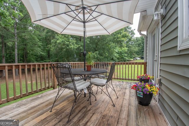 195 Pinewood Drive, Senoia, GA 30276