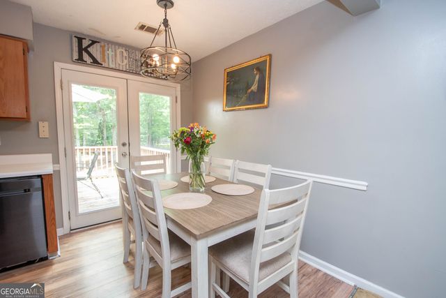 195 Pinewood Drive, Senoia, GA 30276