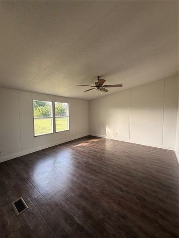 2517 Willow Oak Lane, Burleson, TX 76028