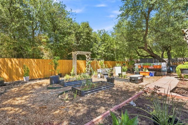 901 Dogwood TRL, Cedar Park, TX 78613