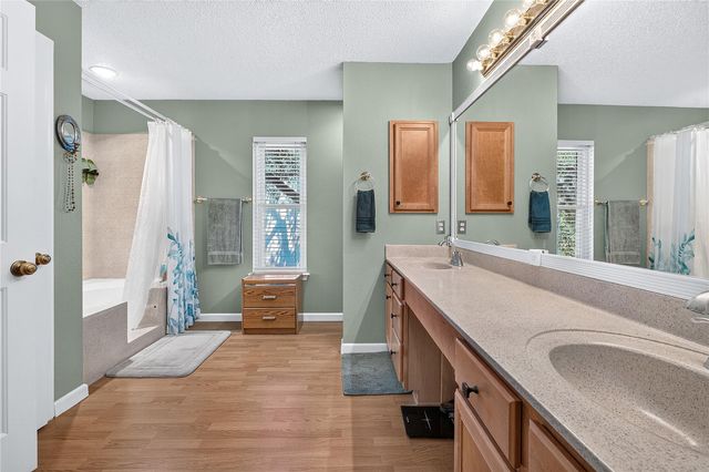 901 Dogwood TRL, Cedar Park, TX 78613
