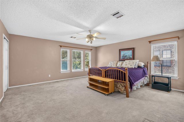 901 Dogwood TRL, Cedar Park, TX 78613