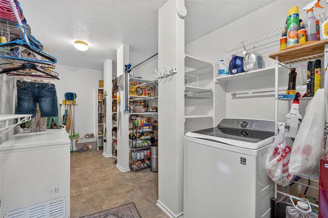 901 Dogwood TRL, Cedar Park, TX 78613