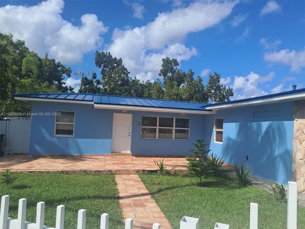 1550 SW 86th Ct, Miami, FL 33144