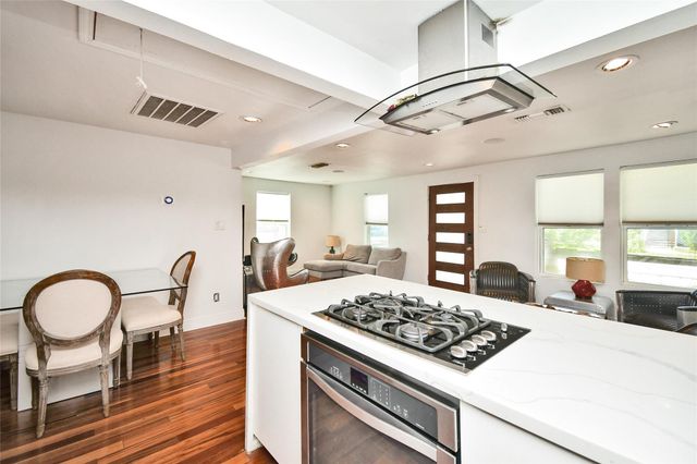 1204 Archer St, Houston, TX 77009