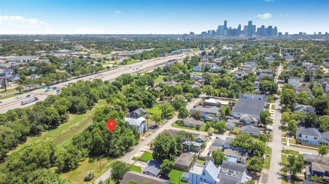 1204 Archer St, Houston, TX 77009