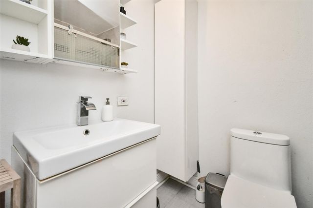 1204 Archer St, Houston, TX 77009