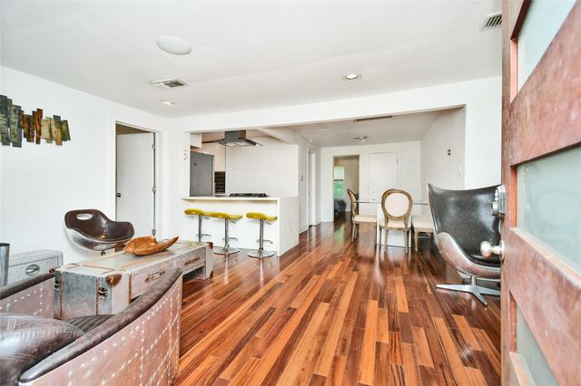 1204 Archer St, Houston, TX 77009