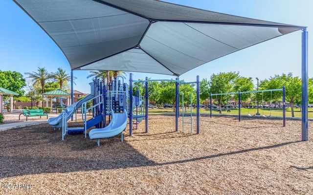 2121 N 77th Drive, Phoenix, AZ 85035