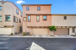 2121 N 77th Drive, Phoenix, AZ 85035